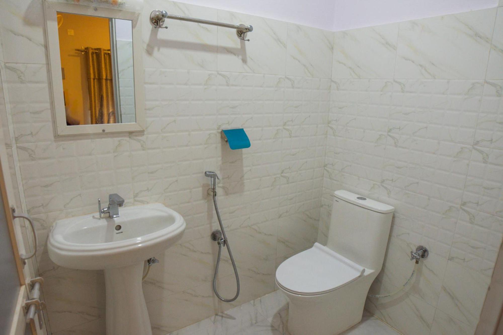 Galaxy Guest House Bhairāhawā Værelse billede