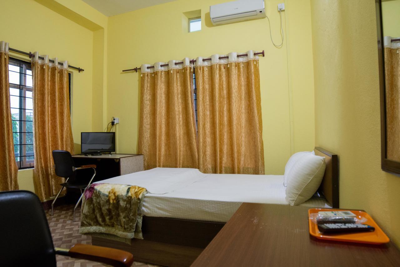 Galaxy Guest House Bhairāhawā Eksteriør billede